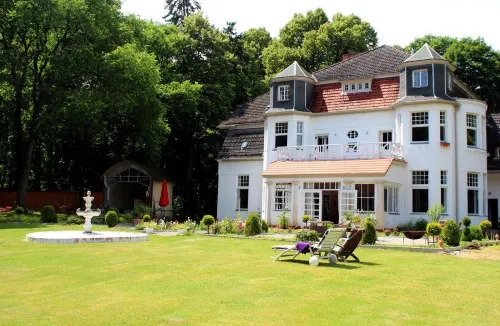 Villa am Stechlin Hotels in Neuglobsow