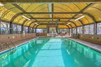 Club Wyndham Newport Onshore - Pools