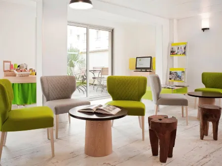 Ibis Styles Paris Buttes-Chaumont Отели рядом с достопримечательностью «Бют-Шомон»