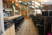 Cedar Meadows Resort & Spa, Ascend Hotel Collection - bar