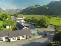 Snowdonia Mountain Lodge Hotels in Llanberis