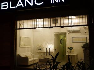Blanc Inn