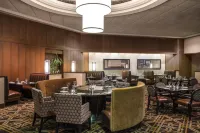 The Plaza Hotel Columbus at Capitol Square