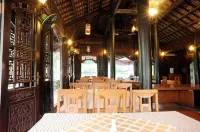 Hoang Yen Hotel Hotels in Thuận An