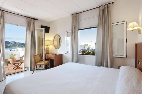 La Goleta Hotels in El Port de la Selva