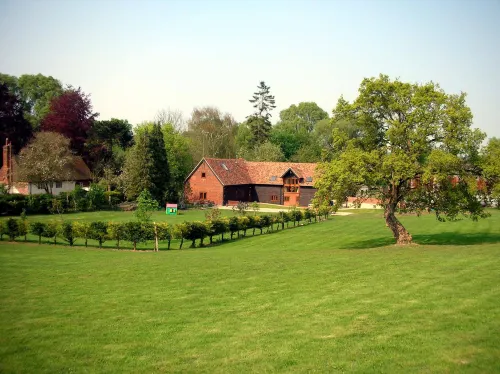 Upper Neatham Mill Hotels in Binsted