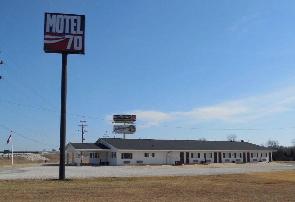 White House Hotel - Housity