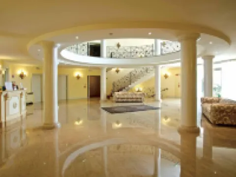 Hotel Motel Gold Hotels in Calcinate