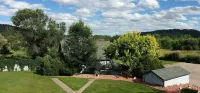 Sweetgrass Inn Bed & Breakfast