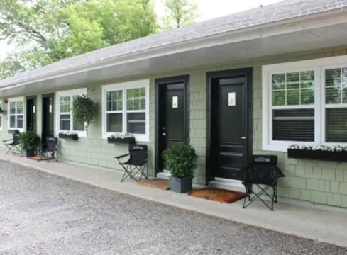 Studiotel Bromont Hotels in Bromont