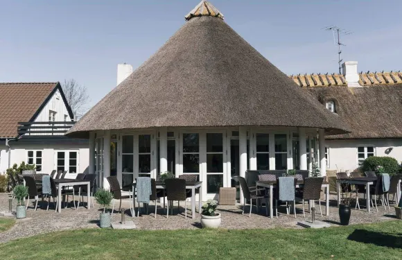 弗佳登貝德海濱酒店