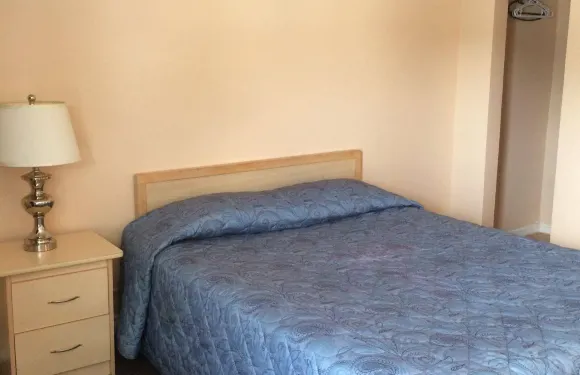 旅行者汽車旅館