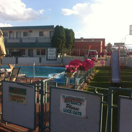 Motel 6 Cranbrook, BC