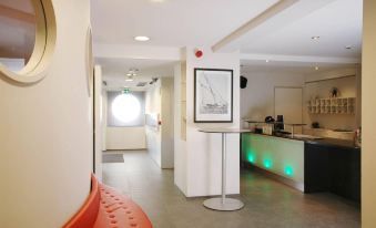 Neutralia - Housity