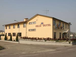 Felix Hotel