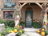 Hemlock Inn
