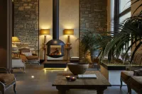 Limneon Resort & Spa - Parking