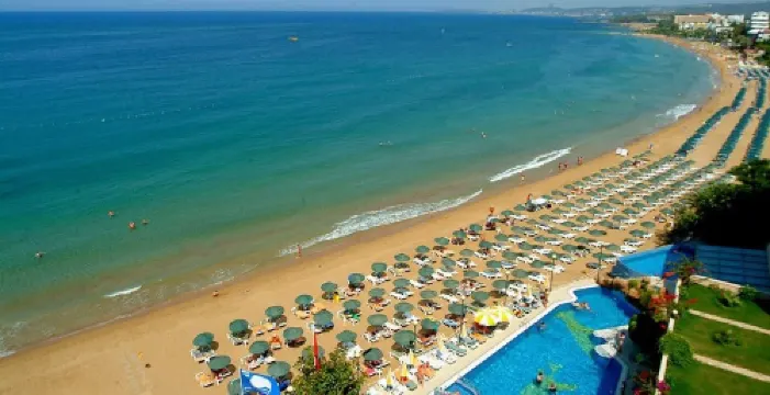 Aska Just in Beach – All Inclusive