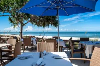 Naples Beach Club, A Four Seasons Resort
