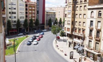 Lleida Apartments III