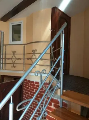 Zolotye Peski Guest House Hotels in 