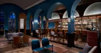 Shangri-La Singapore - bar