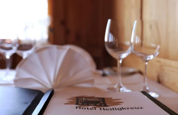 嘿裏格魯茲克爾豪斯酒店