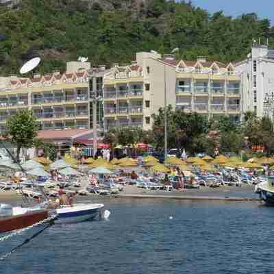 Luna Beach Deluxe Hotel Exterior