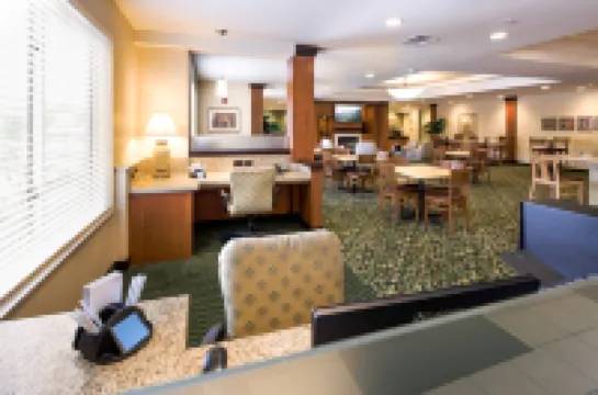 Fairfield Inn & Suites South Boston