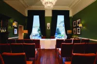 Hotel du Vin Cheltenham فنادق في شلتنهام