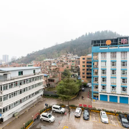Pengcheng International Hotel