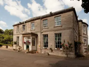 Marshall Meadows Manor House