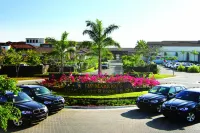 JW Marriott Guanacaste Beach Resort - parking