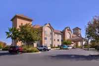 Hampton Inn & Suites Woodland-Sacramento Area - Pools