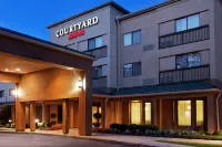 Courtyard Tallahassee North/I-10 Capital Circle Hotels in Tallahassee