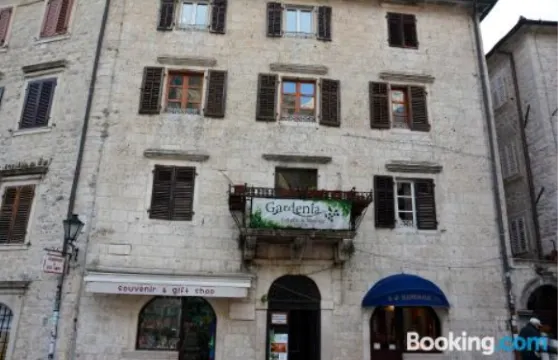 Montenegro背包客之家科託爾