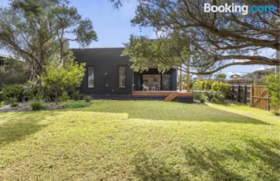 聖安德魯斯亞日恩蓋公寓