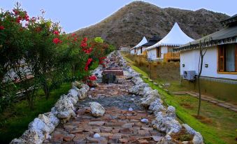 Serene Aravali Resort