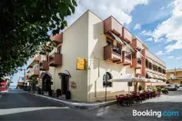 Polydoros Hotel Apartments