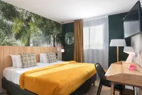 Hôtel Innes by HappyCulture - Parking
