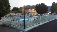 Swiss Sunset Inn Hotel a Penticton