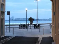 Hotel & Cantine de La Plage Hotels in Chateau-d'Olonne