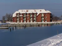 Lagunenstadt Ueckermünde AG Hotels in der Nähe von Oderhaff Reederei Peters GmbH & Co. KG