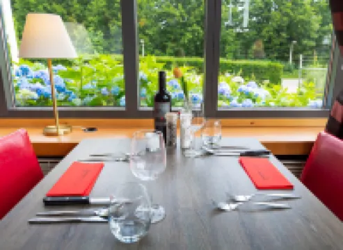 โรงแรมบาสชัน อัมสเตอร์ดัม แอร์พอร์ต