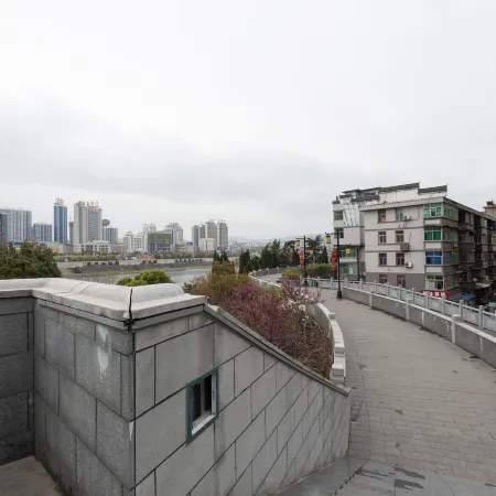 Jinyuan Building