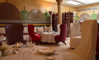 Soundouss Hotel