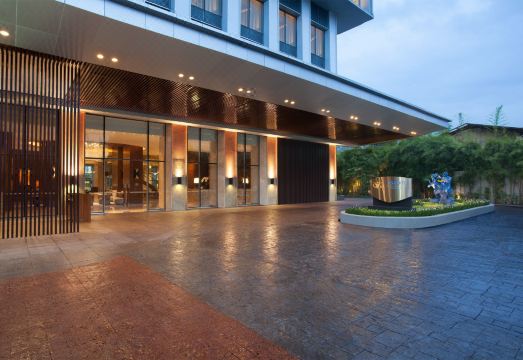 1. 애스콧 수디르만..