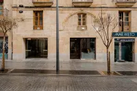 Ikonik Plaza Mercado
