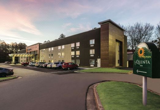 라 퀸타 인 & 스위트 바이 윈덤 애틀랜타 미드타운 - 벅헤드