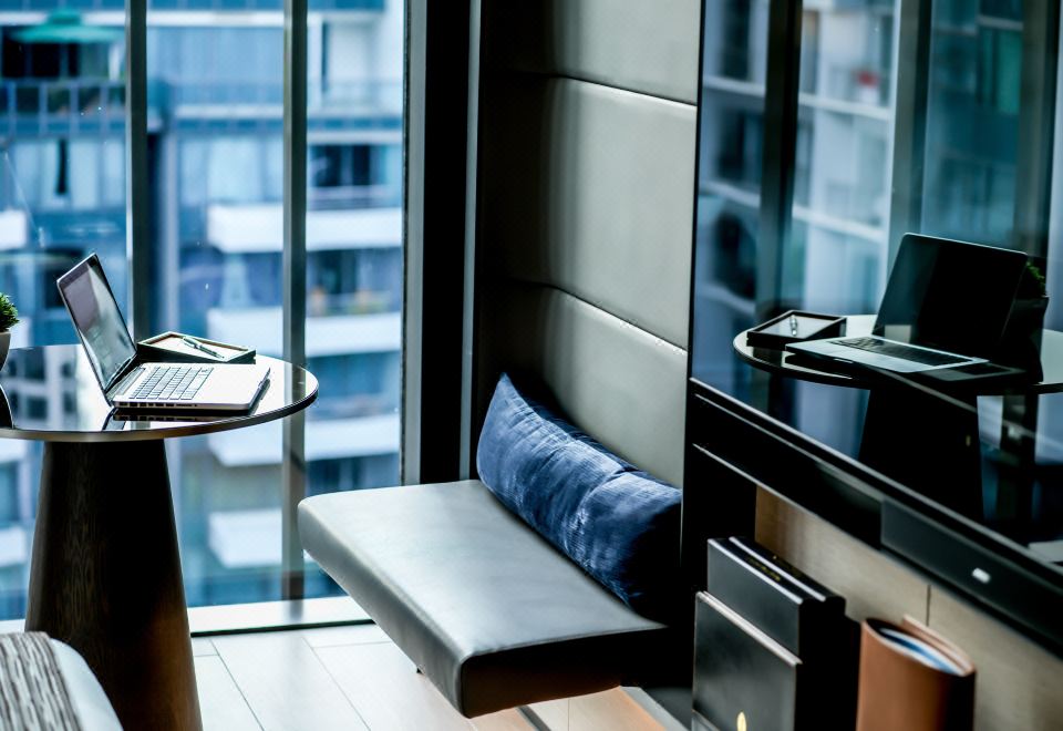 2. InterCon..